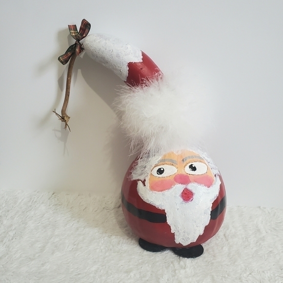 𝅺HANDPAINTED Santa Winter Butternut Squash Home Decoration - Picture 1 of 8